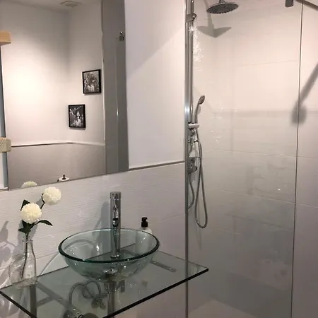 Bonito Piso Centrico Con Wifi Y Terraza